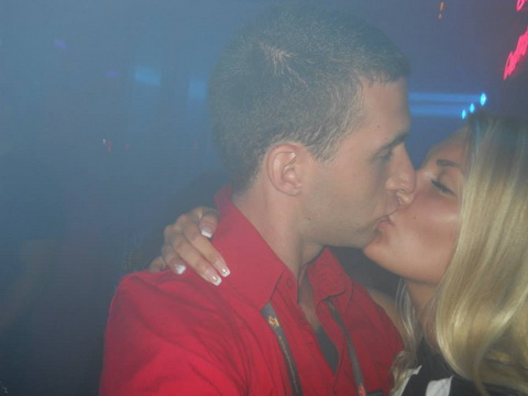 plavusa-kiss plavusa-kiss